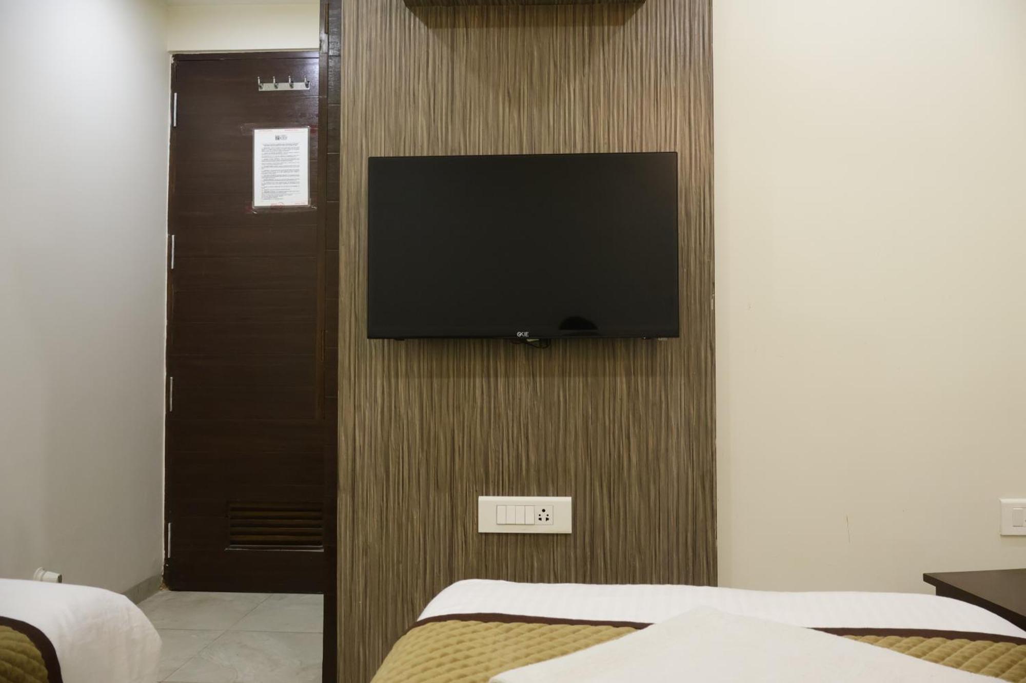 Hotel Kabir Ahmedabad Exterior foto